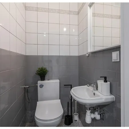 Privatunterkunft Uranus - 15 Min To Old Town Danzig